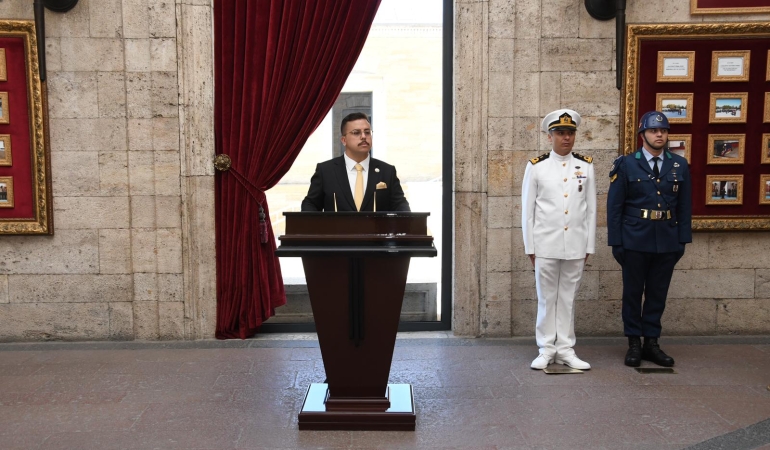 WhatsApp Image 2025-10-17 at 12.04.27 (2)