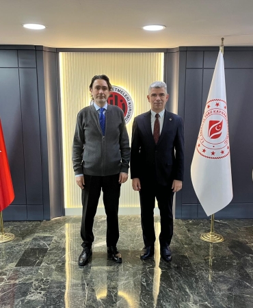 WhatsApp Image 2025-10-21 at 17.43.58 (2)