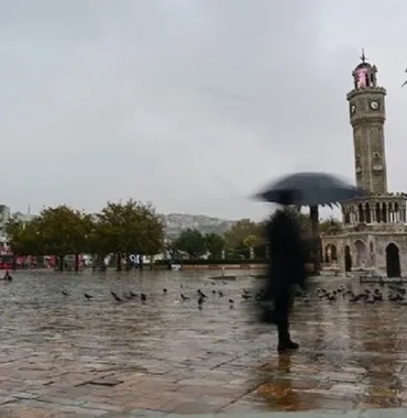 izmir-de-yagis-var-mi-semsiyeleri-hazirlayin-674