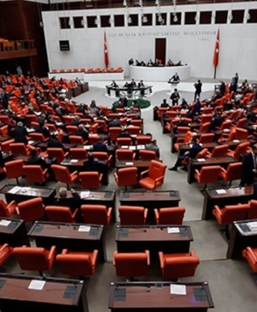 tbmm-meclis-dha-rmar-cover-es66-1w7t_cover