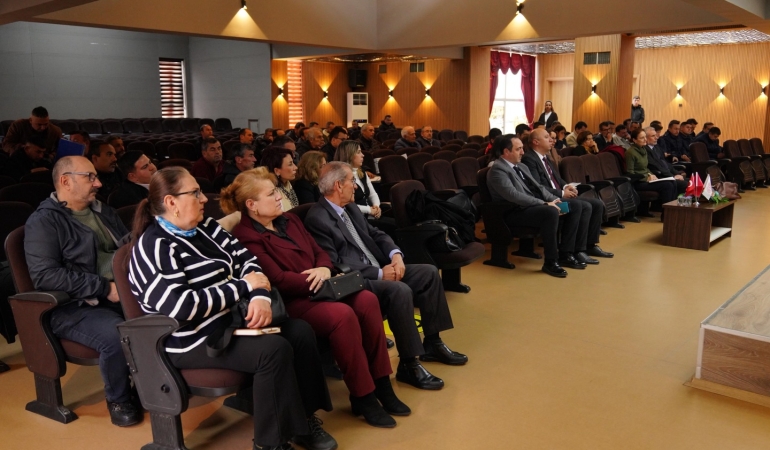 Ayvalık’ta Muhtarlar Görüş ve Önerilerini Dile Getirdi…