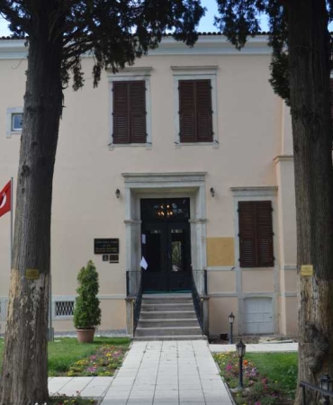 20171031112248109_latifehanimkosku1