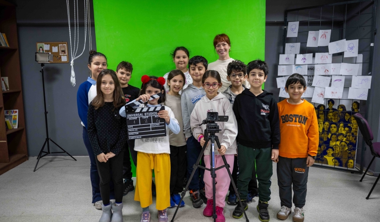 Minik yönetmenler Bornova’da yetişiyor