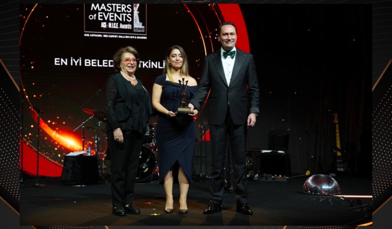 Alaçatı Ot Festivali “En İyi Belediye Etkinliği” ödülüne layık görüldü