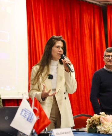 Alaçatı Ot Festivali’nin otları yıl boyu dijital tezgâhtaPHOTO-2026-01-13-16-39-07