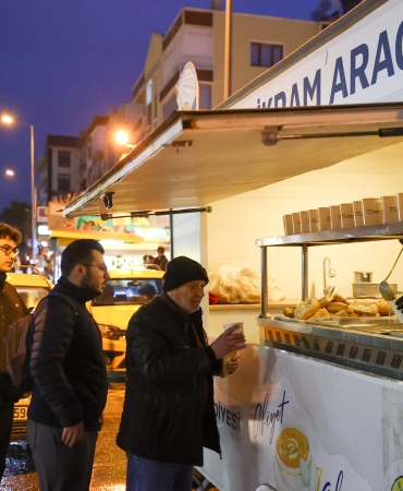 Buca_Çorba_İkramı2