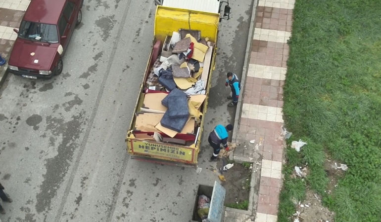 Eski Eşyan Hayat Bulsun Sokağa Atma, Belediyeyi Ara (11)