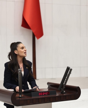 Gizem Özcan Kürsü