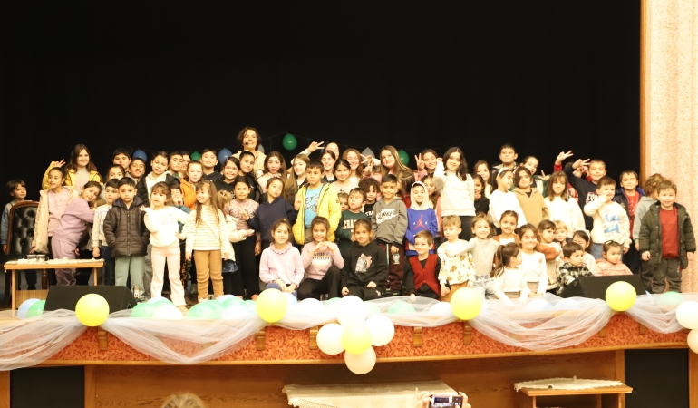 Bayındır’da Çocuklar Ara Tatilin Tadını Masallarla Çıkardı