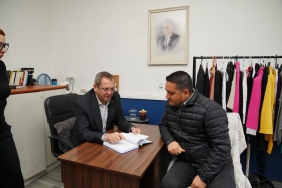 MADDİ DURUMU YETERSİZ VATANDAŞLARA ÜCRETSİZ SOSYAL MARKET DESTEĞİ (7)