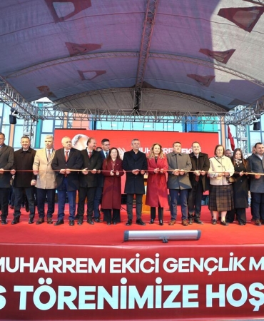 Saruhanlı’da Gençlik ve Sosyal Belediyecilik Projeleri Hizmete Açıldı (14)