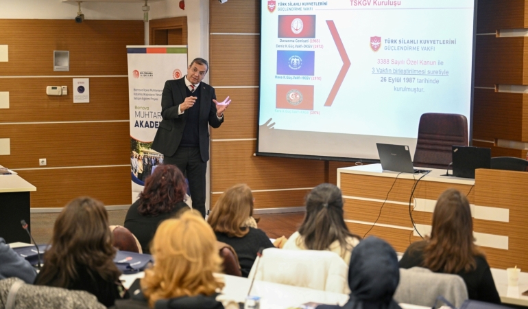 Bornova’da yerelden güçlü yönetişim 