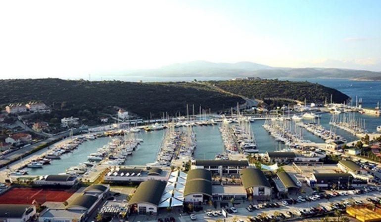 Teos Marina’da kapasite artışı Meclis gündeminde: Tsunami riski var; Bakanlık bilime kulak tıkayamaz