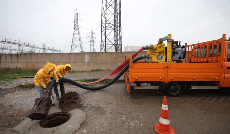İzmir, 6 günde şubat ayı ortalamasını aştı
