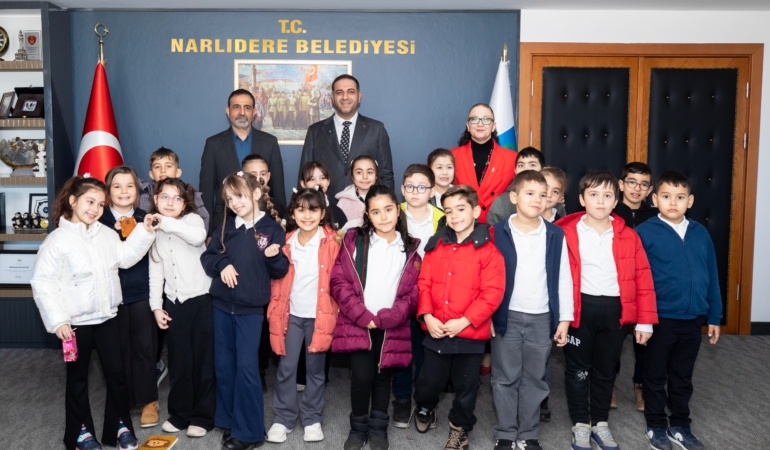 Başkanlık makamında hayat bilgisi mesaisi