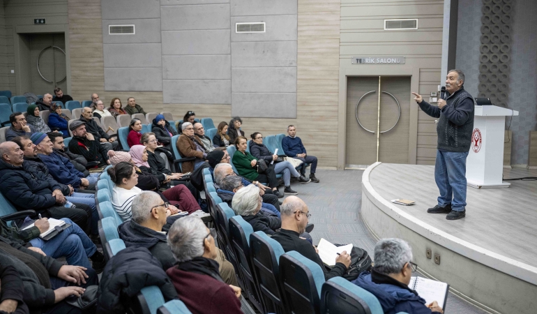 Bornova’da arıcılığa destek sürüyor