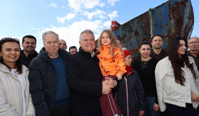 Demircili Ada Koyu’nda Hurda Gemiye Karşı Kararlı Duruş