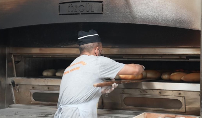 Halk için, halkla birlikte: Seferihisar’da Halk Ekmek