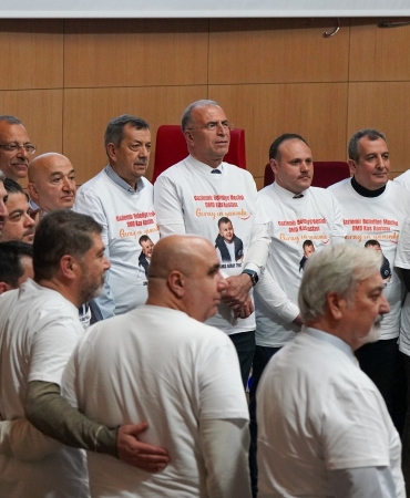 Gaziemir Belediye Meclisinden DMD Hastası Giray’a Yardım Çağrısı (1)