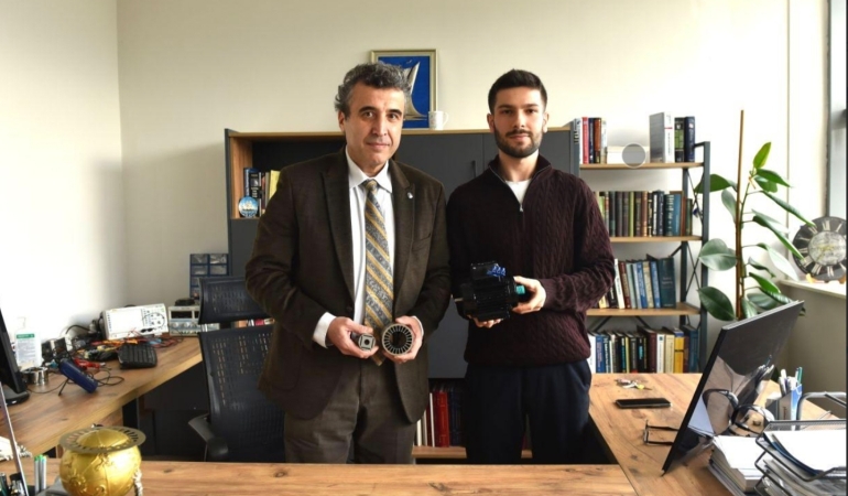 Egeli genç mühendis adayı   “Yüksek Hızlı Elektrik Motoru” geliştirdi