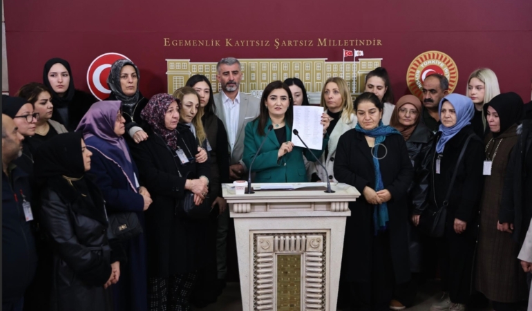 CHP İZMİR MİLLETVEKİLİ AV. SEVDA ERDAN KILIÇ: “ACILI AİLELERİN MECLİS’TE SESİ OLDU”