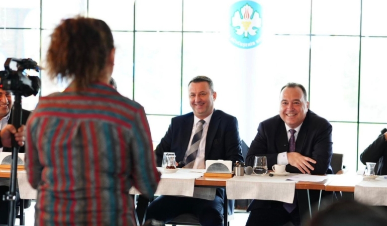 “Manisa’mızın Tüm İlçeleri Hak Ettiği Hizmetleri Alacak”