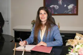 f8a442a5-ad2c-48be-8ffd-fa257ec25fa9