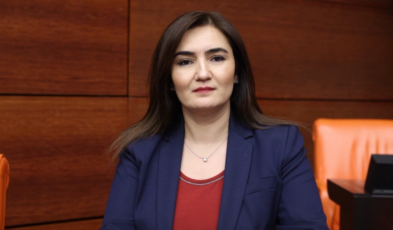 CHP İZMİR MİLLETVEKİLİ AV. SEVDA ERDAN KILIÇ: “ÇOCUK İSTİSMARI; GÖRMEDİK, DUYMADIK’ DENİLEREK ÖRTBAS EDİLEMEZ.”