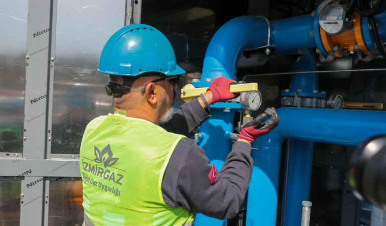 8 Aliağa’da Doğalgaz Ağı Genişliyor Şehitkemal Doğalgaza Kavuştu