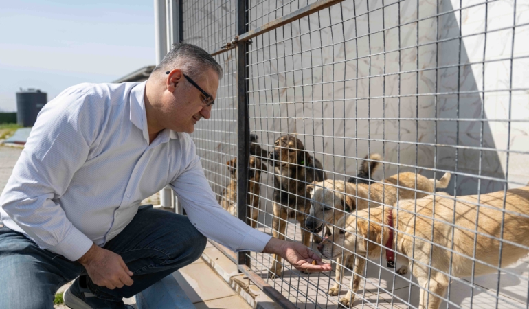 Bornova’da can dostlara büyük destek