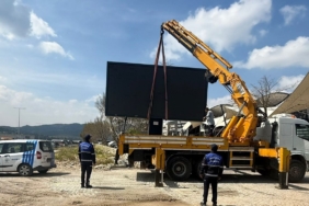 Açık Hava Reklamlarına Sıkı Denetim (2)