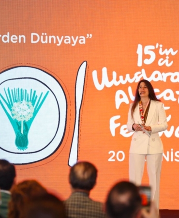 Başkan Denizli, 15. Uluslararası Alaçatı Ot Festivali’ni İstanbul lansmanında tanıttıPHOTO-2026-03-27-13-38-58 3