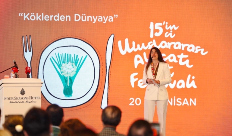 Başkan Denizli, 15. Uluslararası Alaçatı Ot Festivali’ni İstanbul lansmanında tanıttıPHOTO-2026-03-27-13-38-58 3