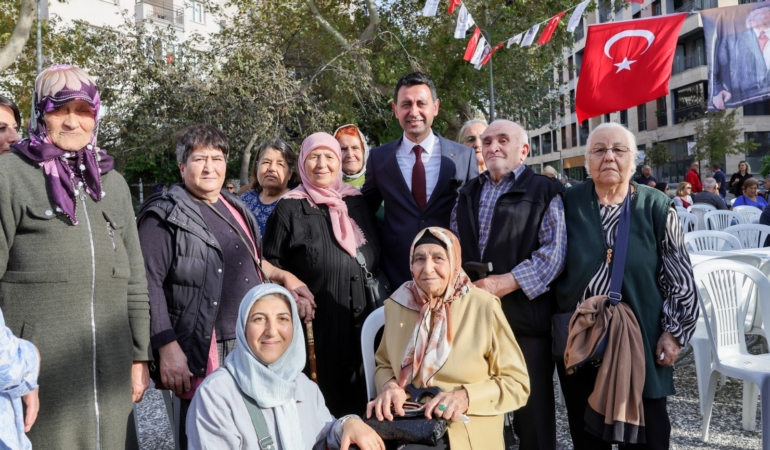  Bayraklı’da Yaşlılar Haftası Sosyal ve Sağlık Programlarıyla Geçiyor