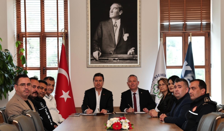 Muğla Büyükşehir ile Tüm Yerel-Sen Arasında Sosyal Denge Sözleşmesi İmzalandı