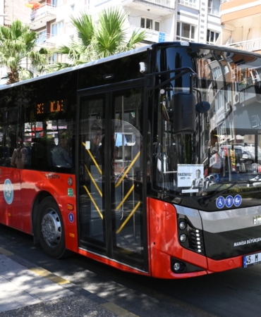 Manisa Büyükşehir Bayramda 175 Bin Kişiyi Ücretsiz Taşıdı (2)