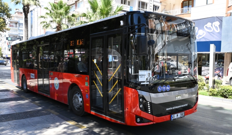 Manisa Büyükşehir Bayramda 175 Bin Kişiyi Ücretsiz Taşıdı (2)
