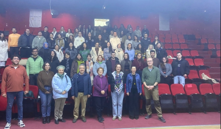 İYTE’li Öğrencilerden Ayvalık’a Akademik Dokunuş