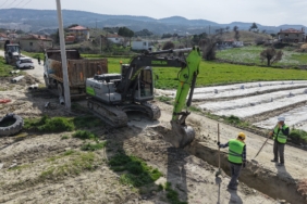 Selendi’de İki Mahallenin Daha Altyapı Sorunu Tarih Oluyor (9)