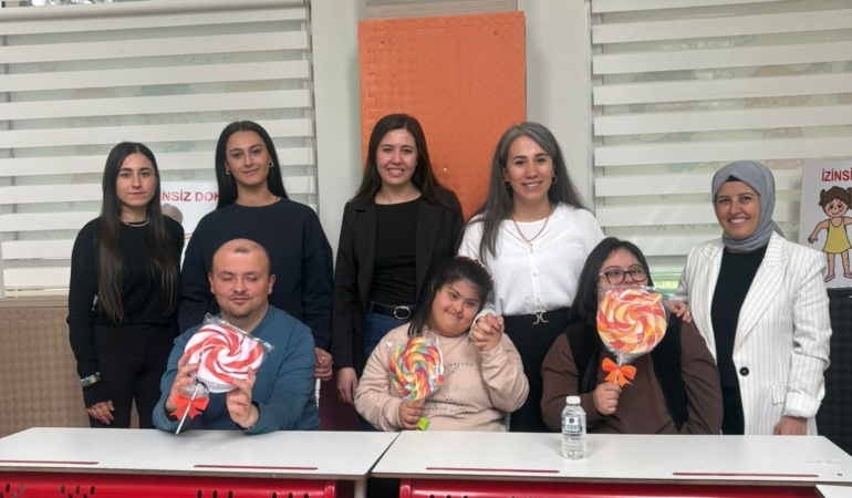 Menderes’te artı 1 farkındalık etkinliği