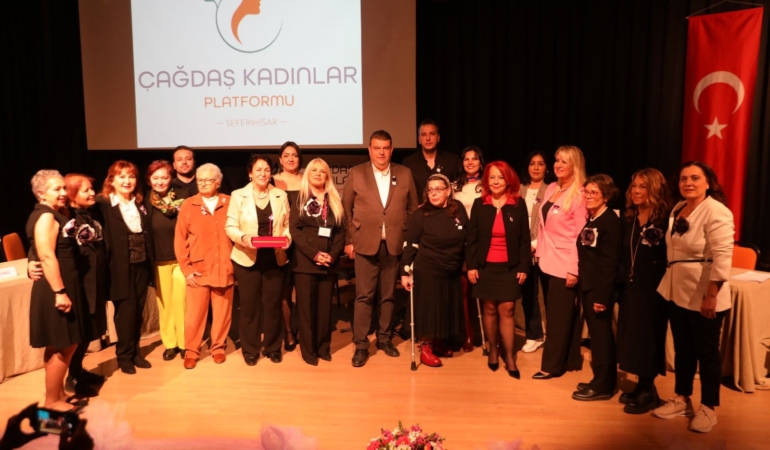 Seferihisar’da 8 Mart Etkinlikleri yoğun katılımla tamamlandı