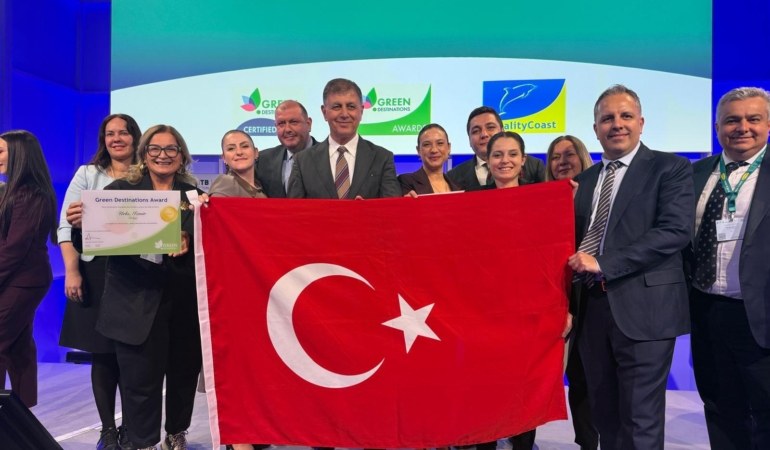 İzmir turizmde iddiasını büyütüyor