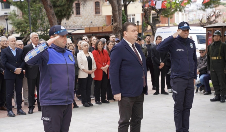 Atatürk’ün Seferihisar’a Gelişinin 92. yılı törenle kutlandı