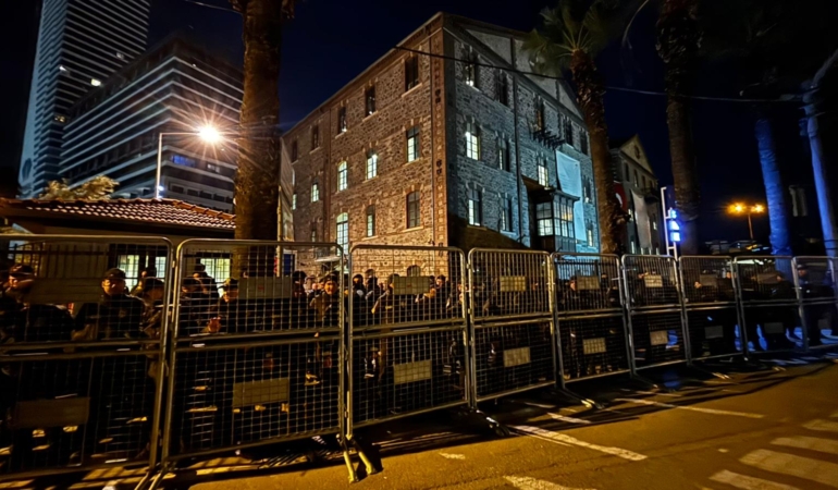 ab5502ed-efd2-4510-a615-f16387f99583