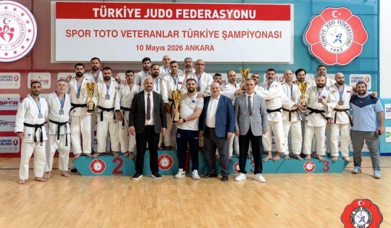 Yunusemre’li Veteran Judoculardan Büyük Başarı