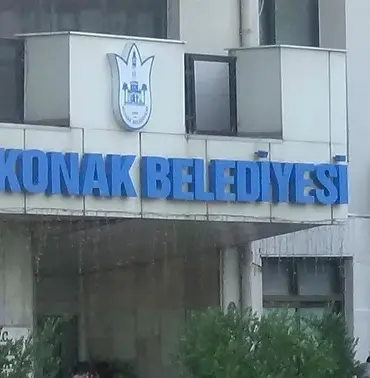 806x378-izmir-konakta-tetikci-iddiasi-ses-kayitlari-inceleniyor-1777784288789