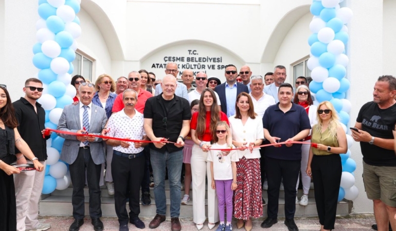 Çeşme’de 19 Mayıs coşkusu Ilıca Atatürk Kültür ve Spor Merkezi’nin açılışıyla taçlandıPHOTO-2026-05-19-16-04-21 2