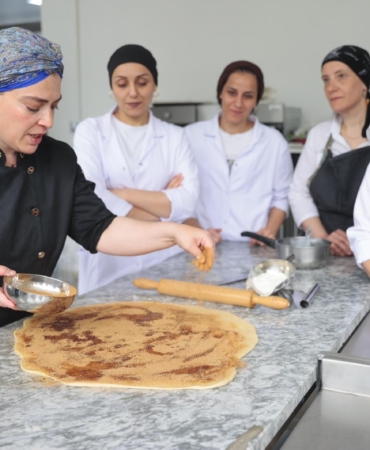 Konaklı kadınlar Temel Pastacılık Eğitimi ile iş sahibi olacaklar (3)