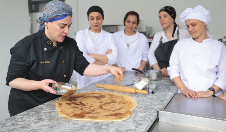 Konaklı kadınlar Temel Pastacılık Eğitimi ile iş sahibi olacaklar (3)