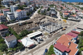 dikili-nin-yeni-itfaiye-binasi-hizla-yukseliyor-5600